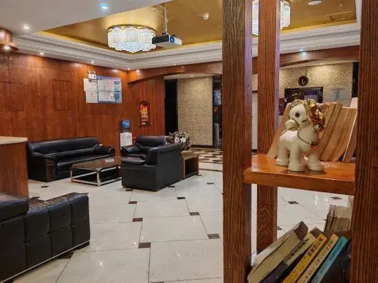 Yingxiang Theme Hotel(伊宁映像主题酒店（伊宁市上海城）)