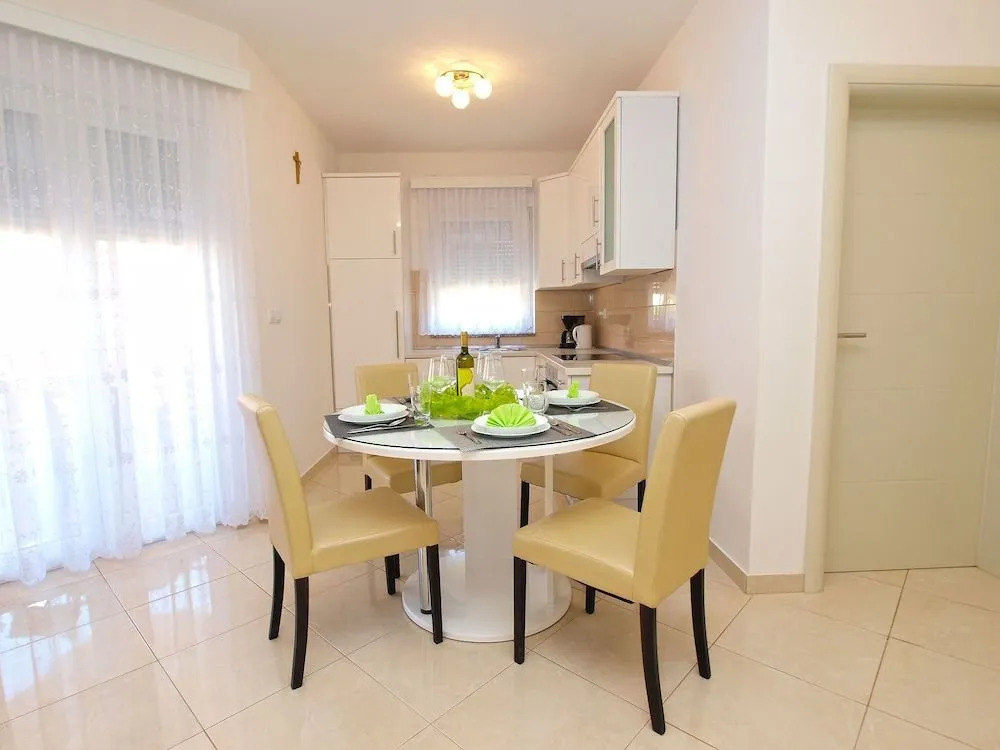 Apartment Marko 396