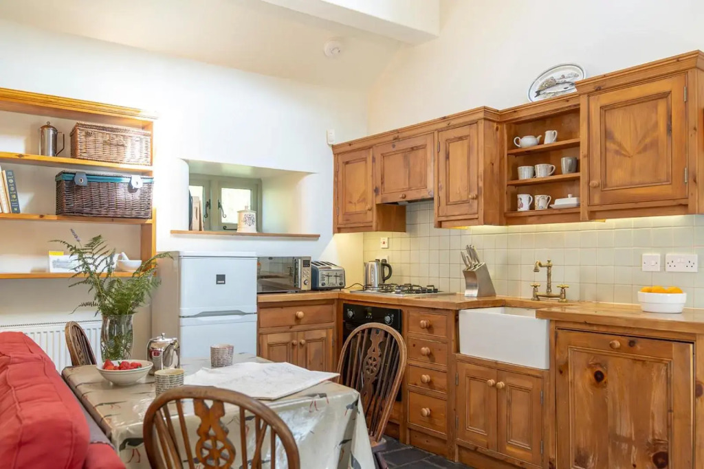 Glanrhyd cottage