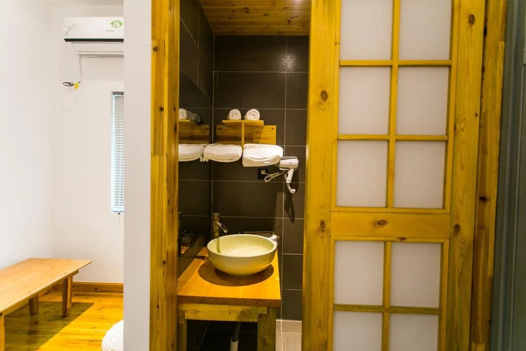 Tongli Yiyun Shuishe Boutique Hotel