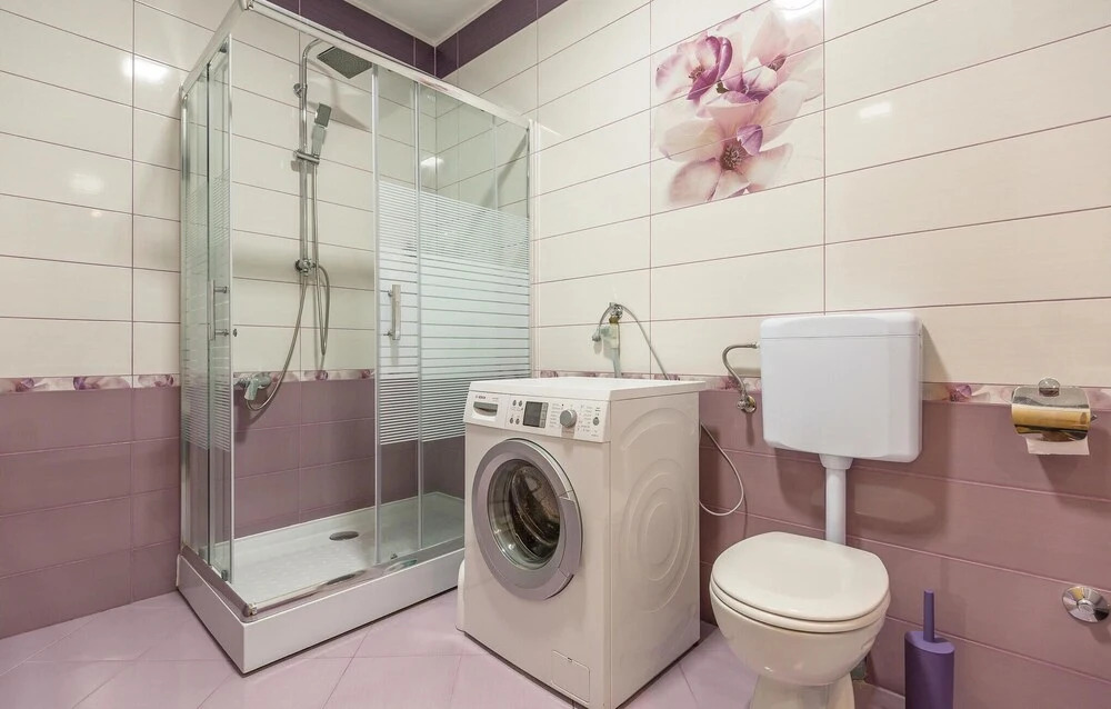 Awesome Home in Blato na Cetini With Wifi and 4 Bedrooms
