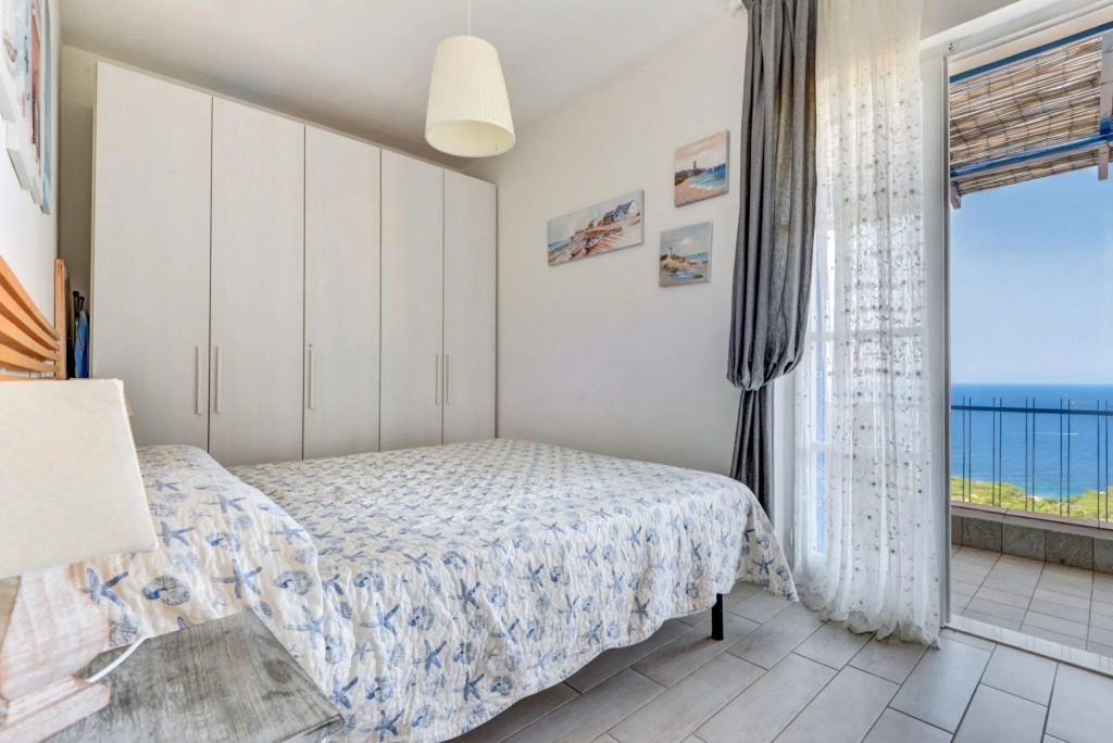 Bel Horizonte three-room apartment a few steps away to the town center-Casa Paba
