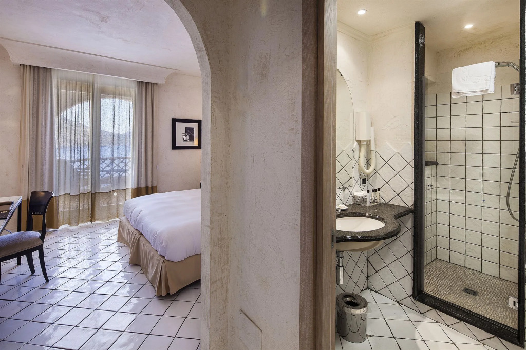 Therasia Resort Sea and SPA - The Leading Hotels of the World