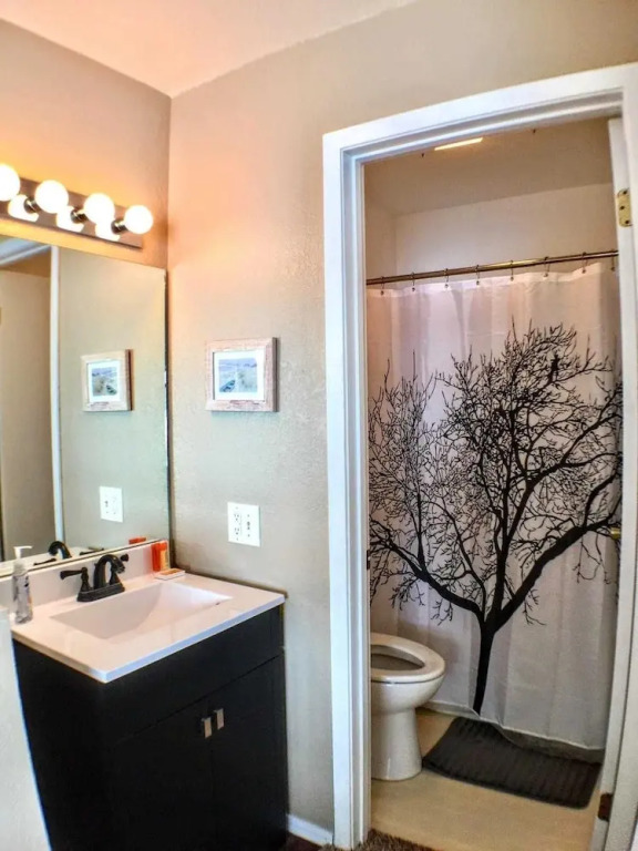 Baypoint 2 Bedroom Condo