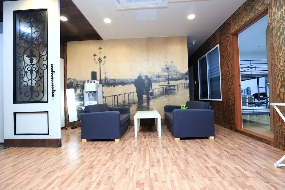 Maison Sondemul - Hostel