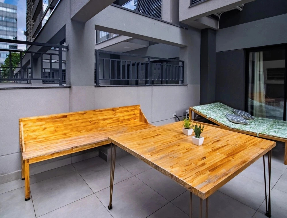 360 VN Capote Valente by Housi