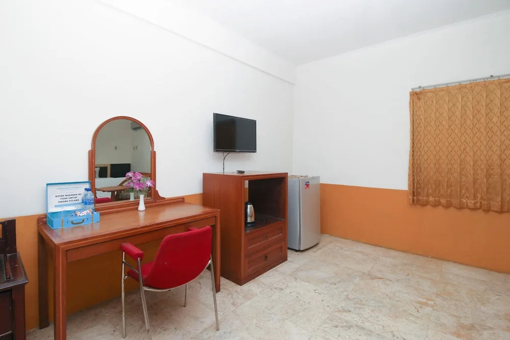 Airy Eco Stasiun Cirebon Siliwangi 87