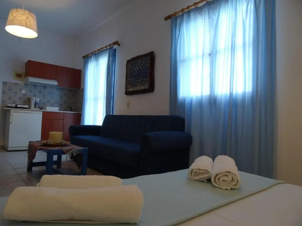 Agnanti Hotel