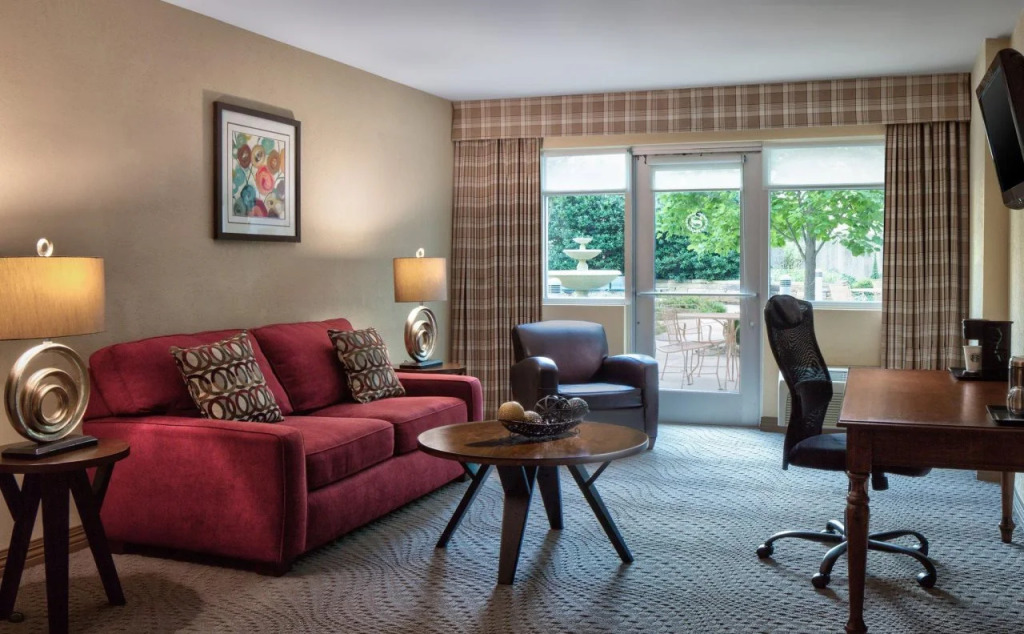 Delta Hotels by Marriott Midwest City at the Reed Conference Center