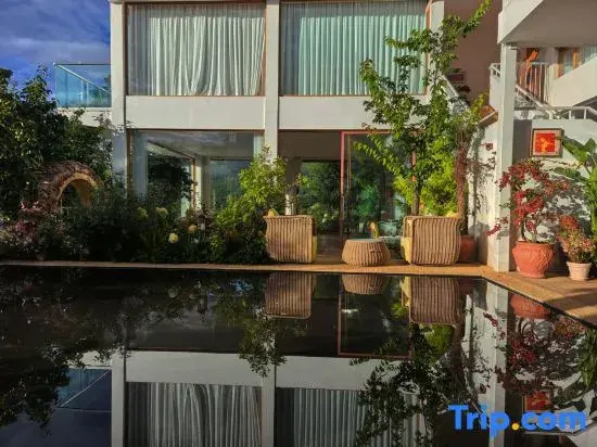 Wuye Mountain Residence Garden Homestay