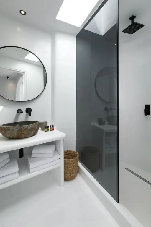 Luxury Key Mykonos 5 Bed Villa Black Royal Psarou