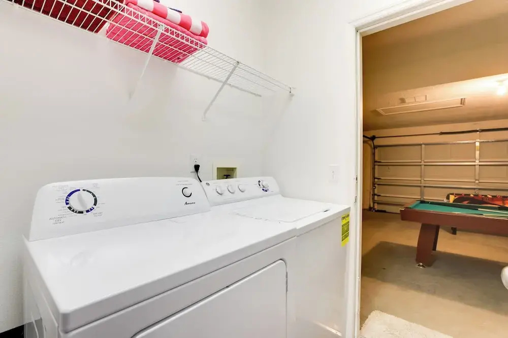 Davenport Home w/ Pool & Game Room: Near Disney!