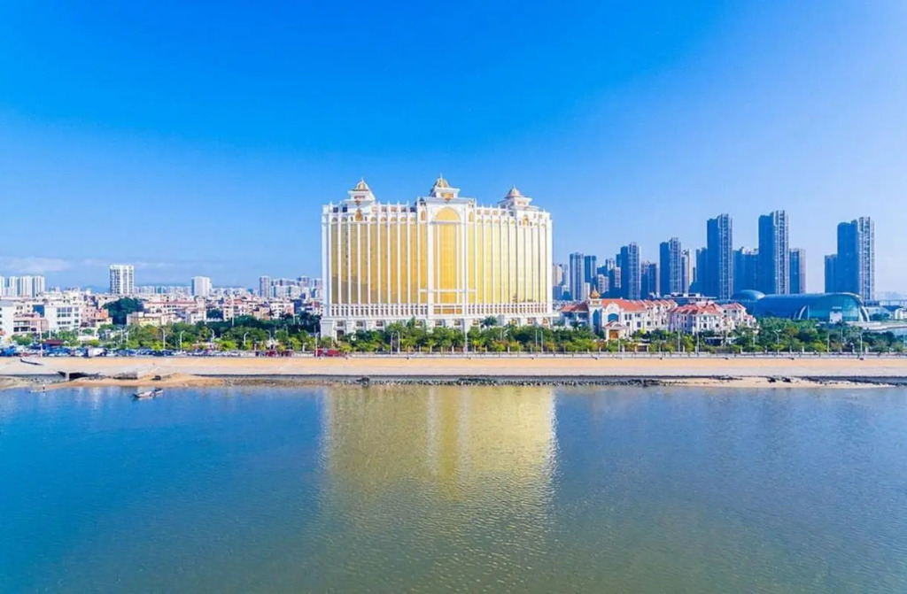 Royal Seaside Hotel and Hot Springs Xiamen