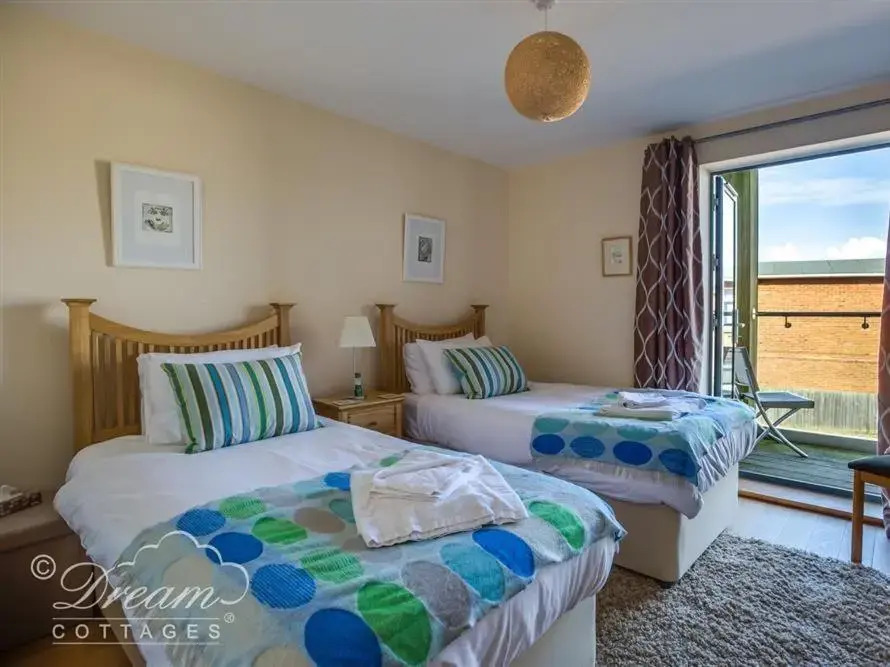 Harbour View Apartment