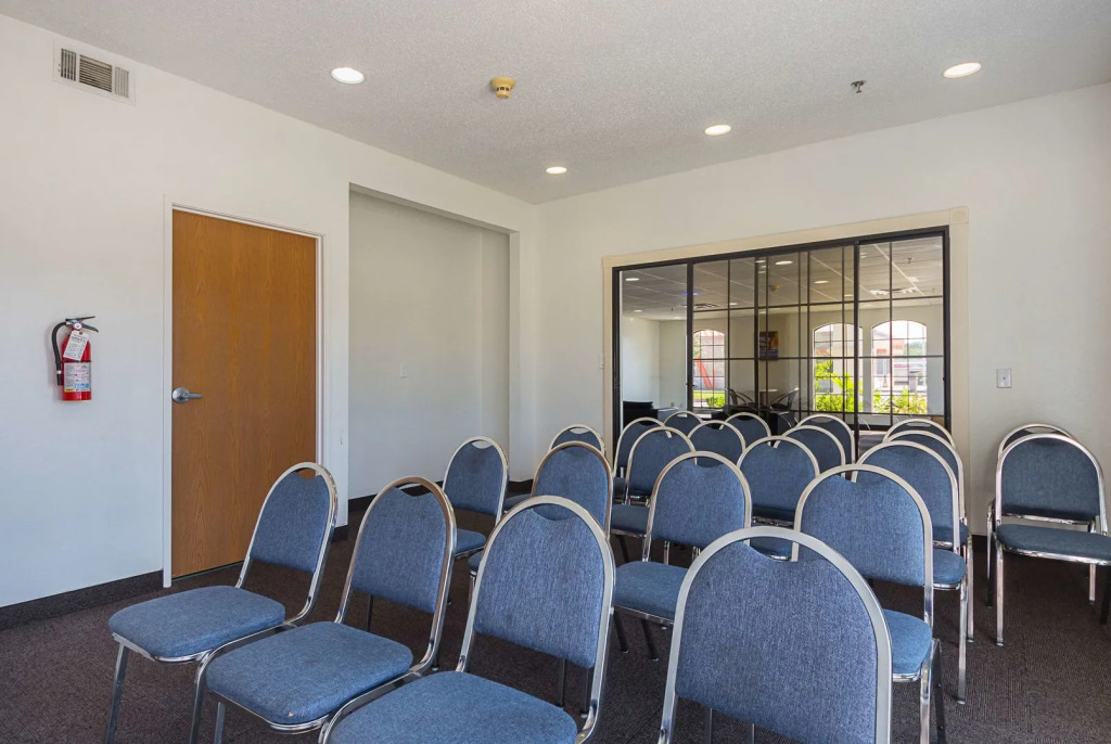 Motel 6 Dallas   Irving DFW Airport South