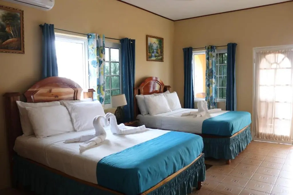 Brytan Villa