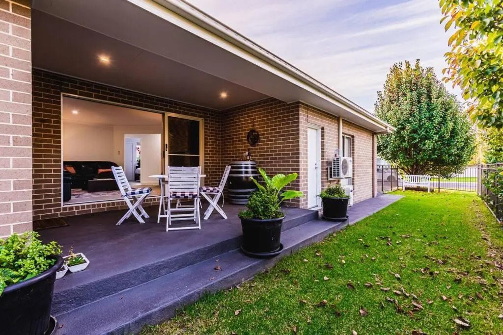 Park View Mudgee- Excellent location! 3BDRM w Park views