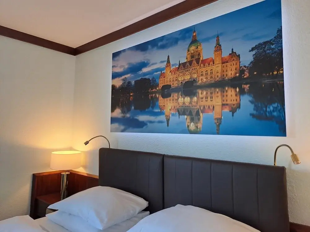 Leine Hotel