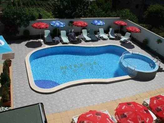 Mirana Family Hotel