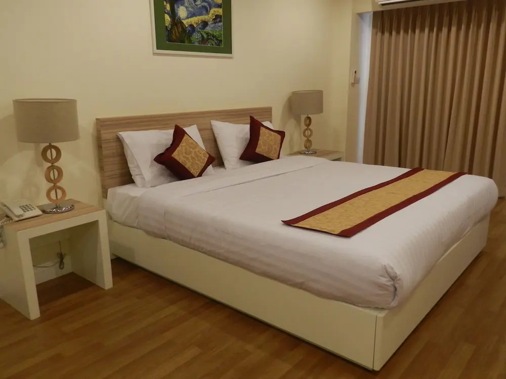 Nana Tai Suite