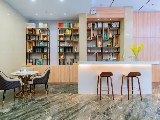Changfeng Future Apartment Hotel