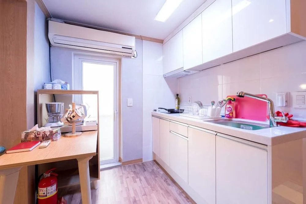 Guesthouse Ryuga - Hostel