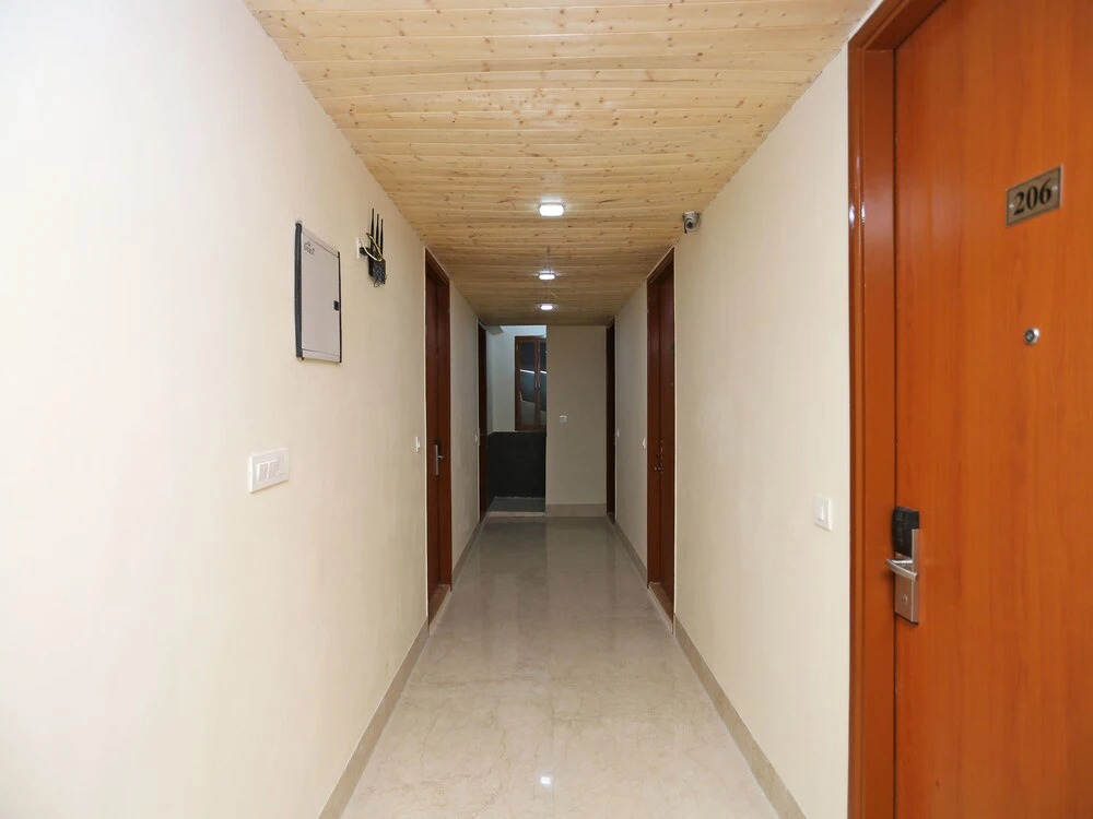 OYO 15731 Lime Wood Stay