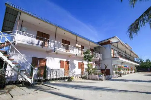 โรงแรมบ้านครูตุ้ม เชียงคาน เลย Baankrutoom Hotel Chiangkhan Loei