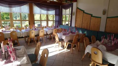Pension Siegelbrunn B&B