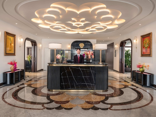 Elegant Mansion 88