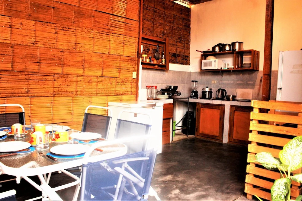 Qeru House