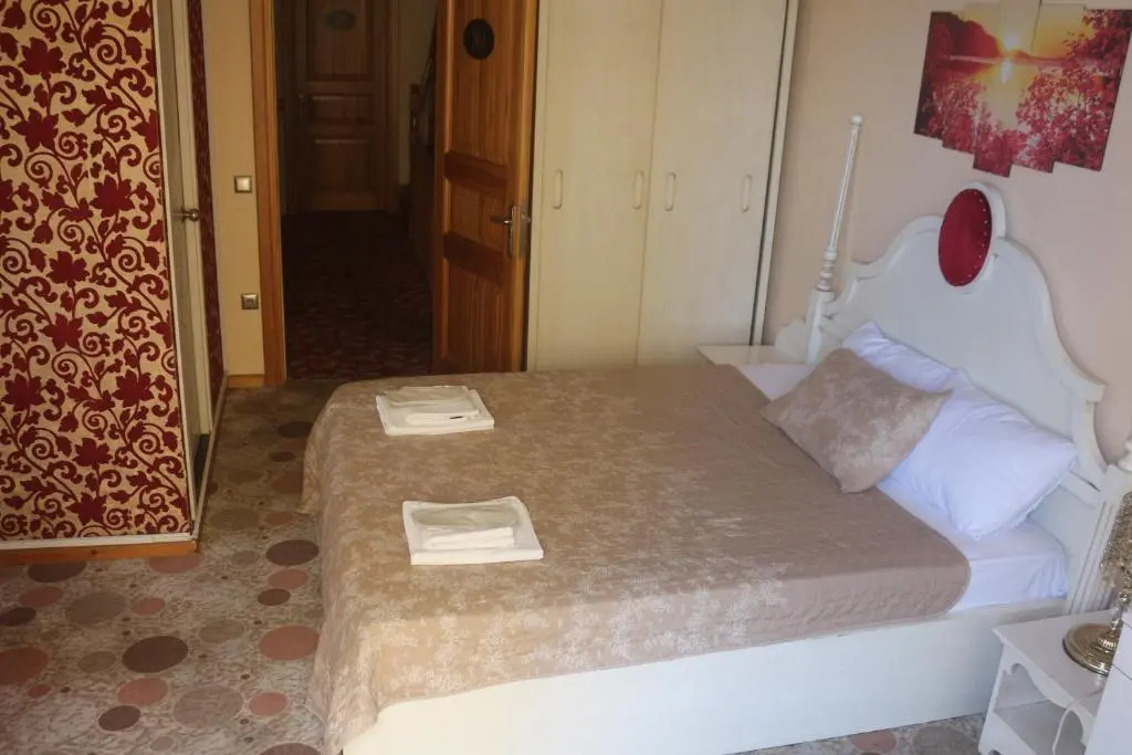 Yalı Hotel