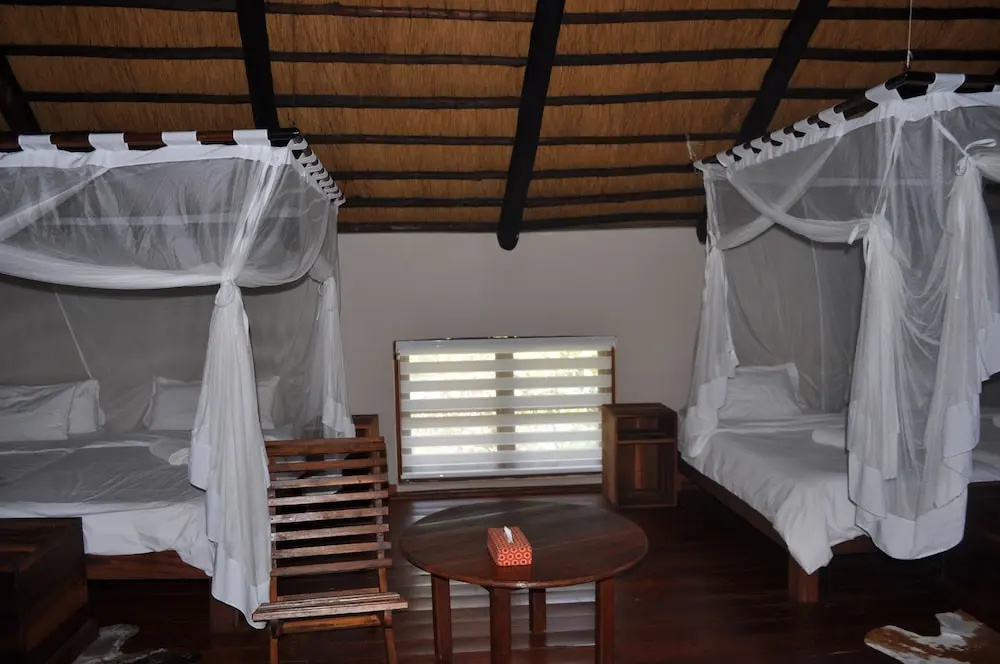Hakusembe River Lodge