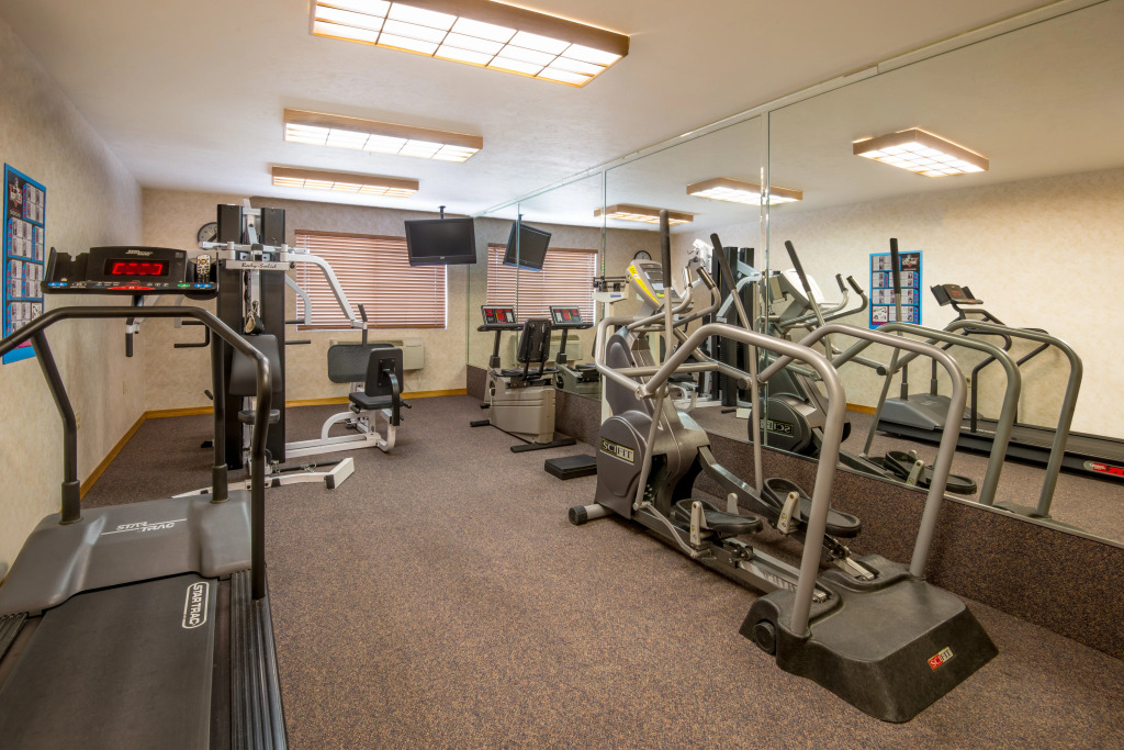 Holiday Inn Express Hotel & Suites Raton by IHG