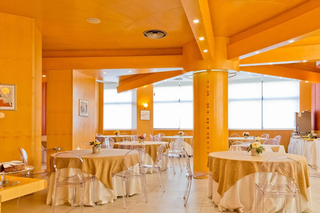 Mediterranea Hotel & Convention Center
