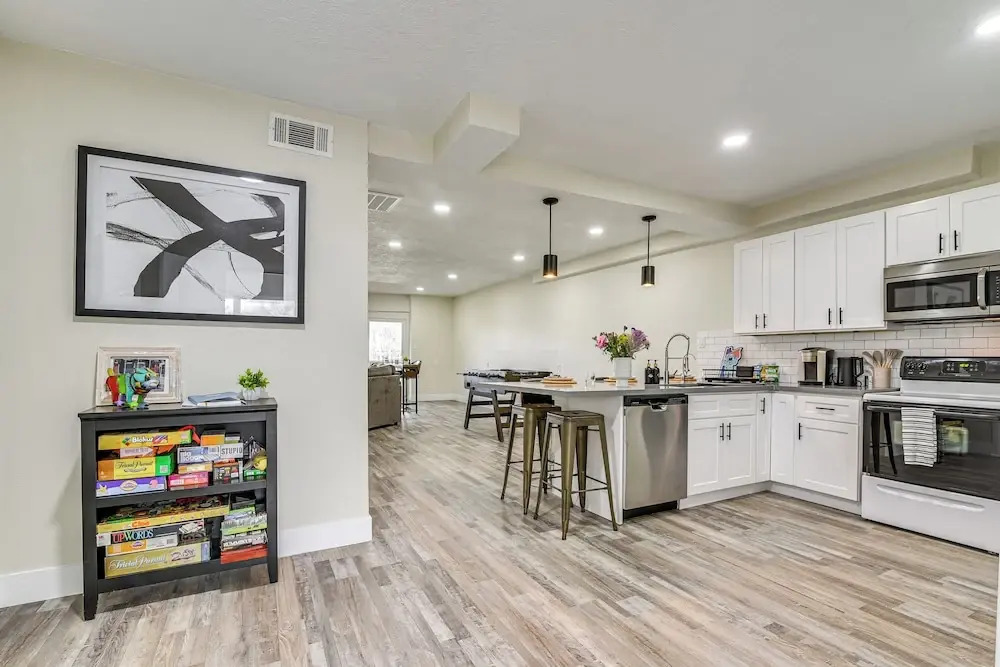 7 Mi to Kemah Boardwalk: Waterfront Houston Condo