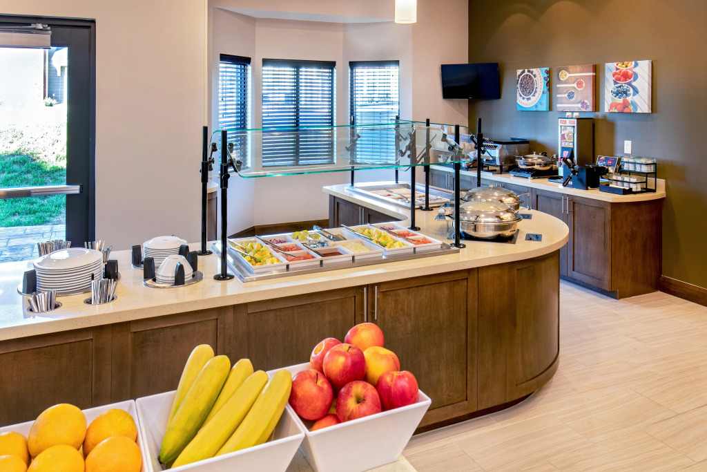 Staybridge Suites Charlottesville Airport by IHG