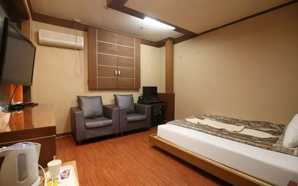 Jecheon Andante