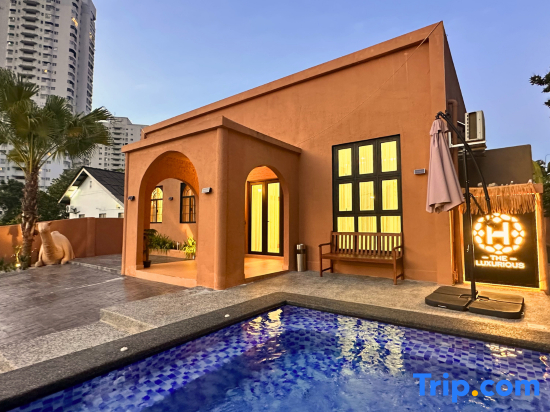 The Luxurious 28 Morocco Villa