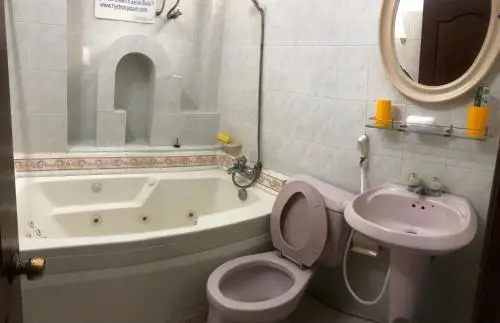 Minh Thoai Hotel