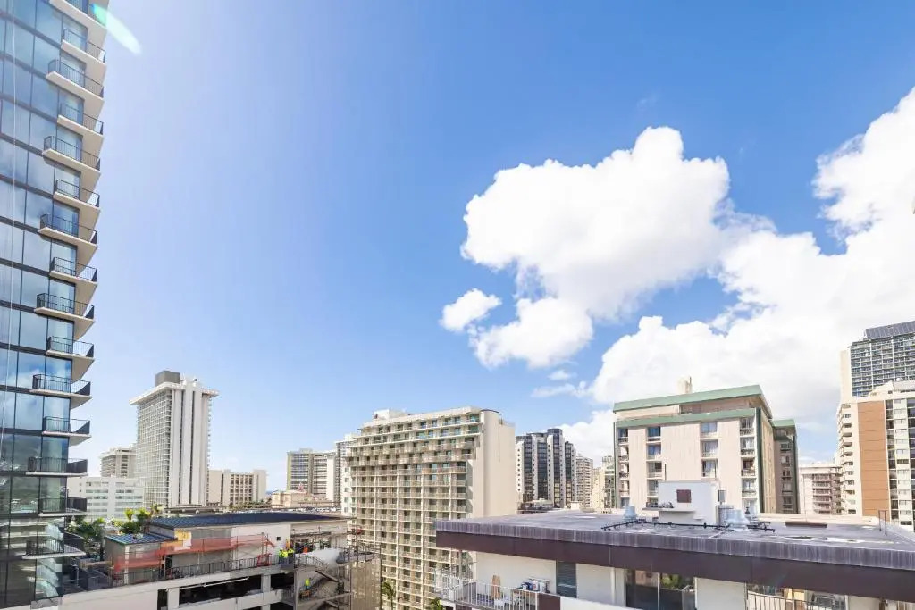 Beautiful Studio in Aloha Surf | Partial Ocean & Mountain Views | 12th Floor | Free WiFi