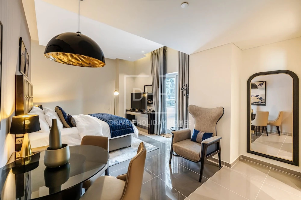 Апартаменты Studio Damac Majestine VIP Manzar Holiday Homes