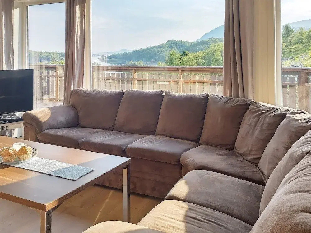8 person holiday home in Leka-By Traum