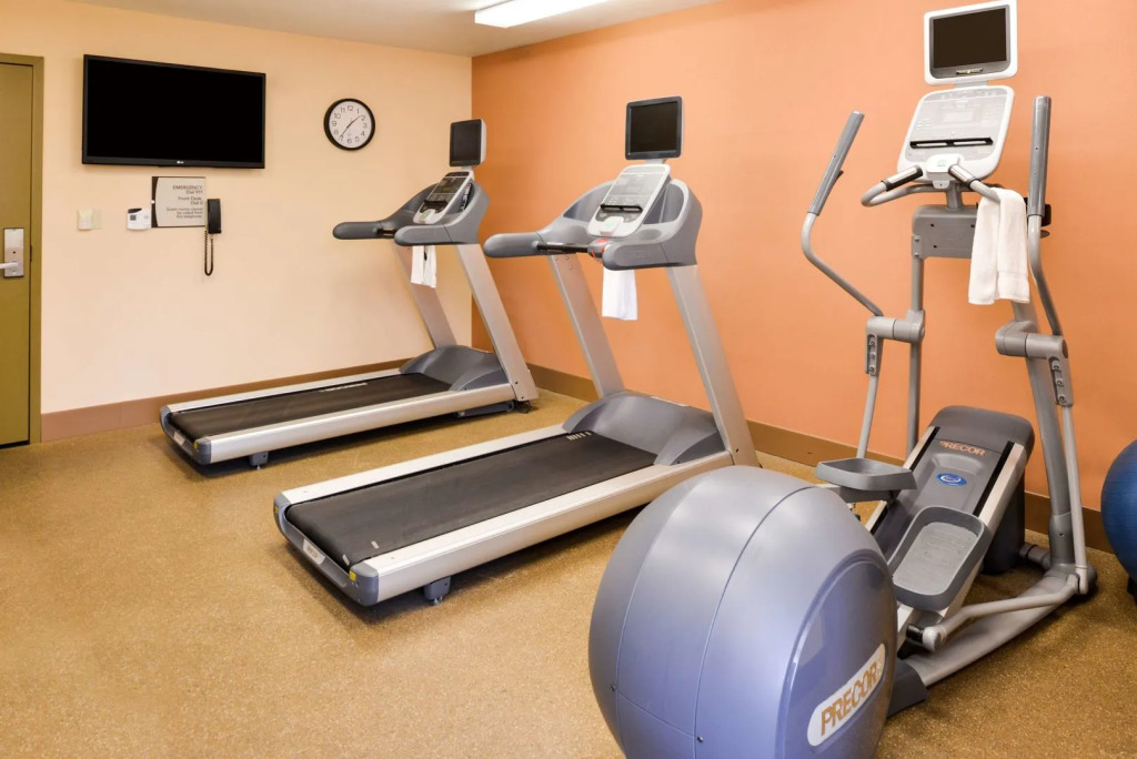Homewood Suites by Hilton Fresno