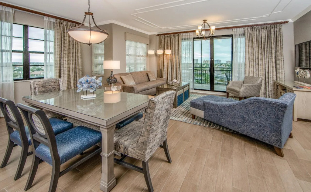 Holiday Inn Club Vacations Sunset Cove Resort