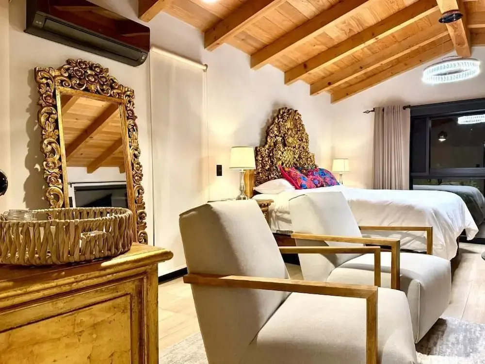 Hotel Boutique La Casa Del Lago
