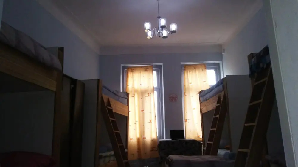 Хостел «Варерон»