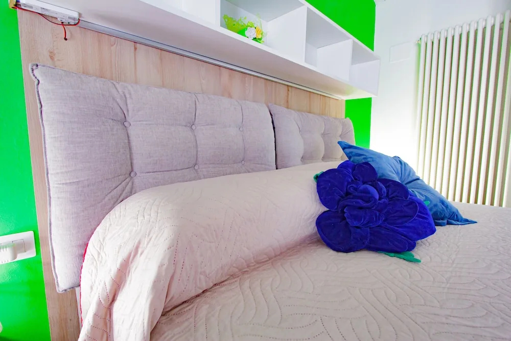 Eden Lilli - B & B Cartoceto