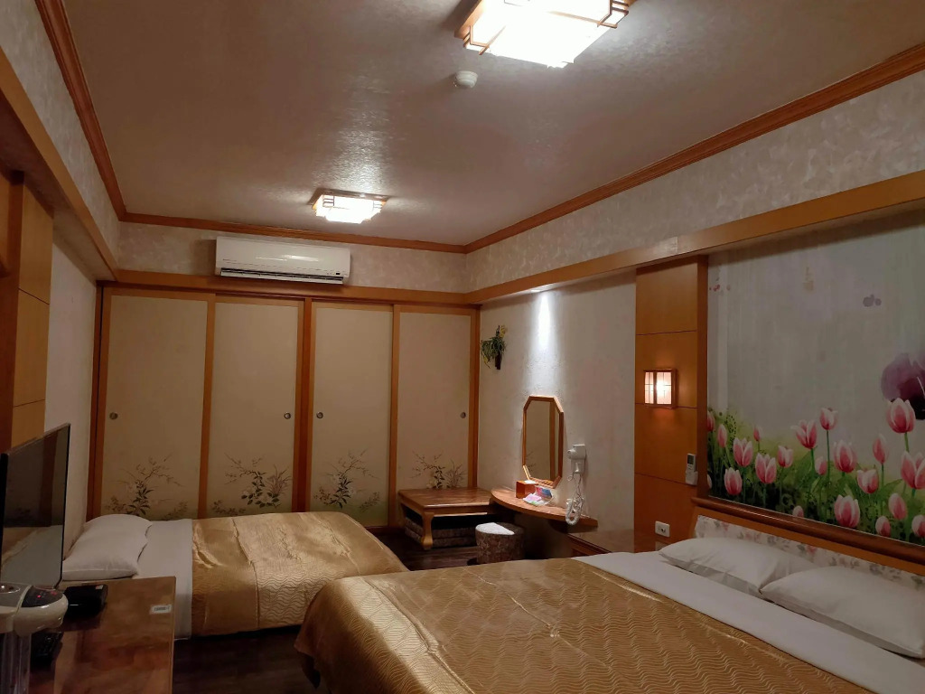 Sin Fu Business Hotel