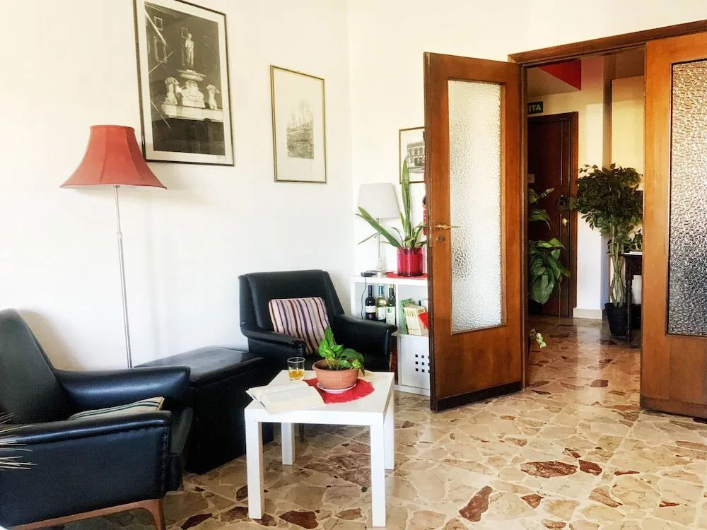 Welcome Home Apartment